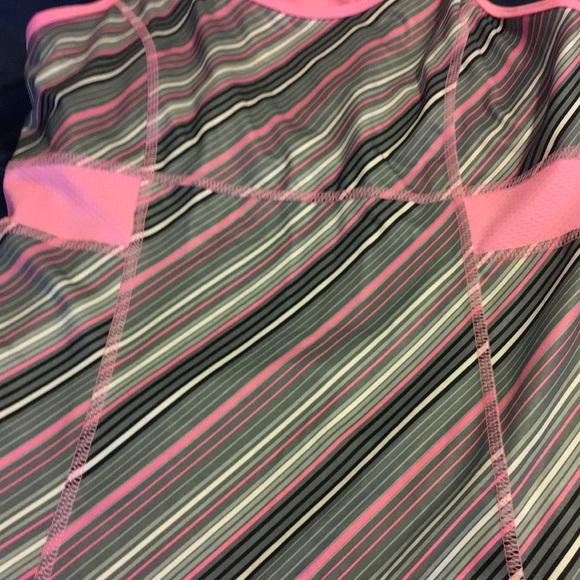 MWT tekgear  work out top - Picture 2 of 4